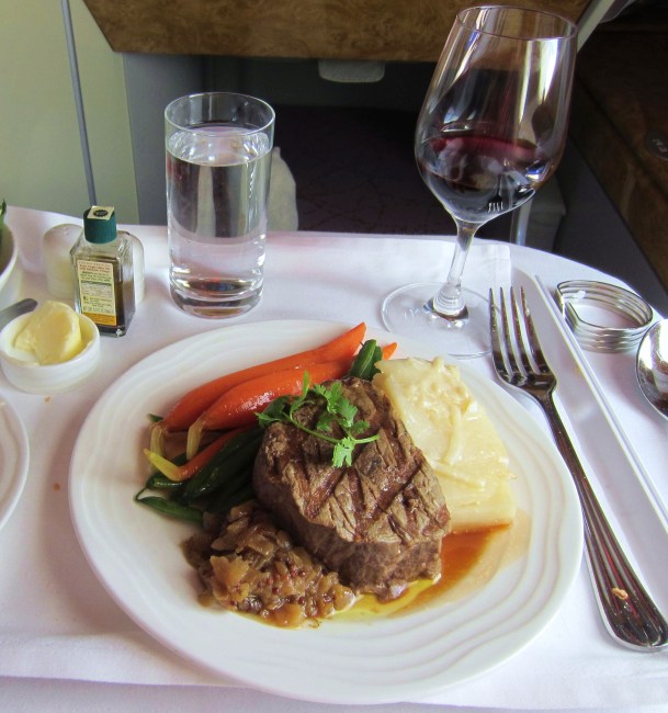 emirates-a380-business-grilled-beef