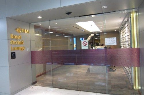 thai royal orchid lounge